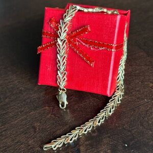 Vintage 14k Beverly Hills Gold heart bracelet